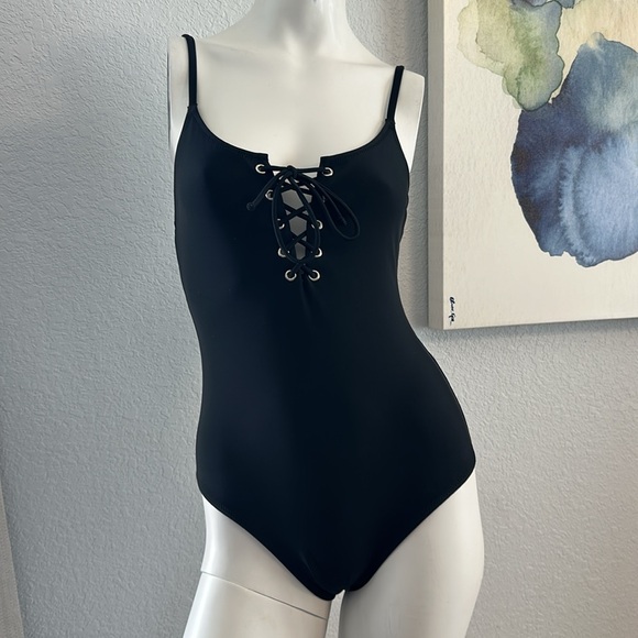 Old Navy Other - Old Navy Black Lace Up Neckline One Piece Swimsuit